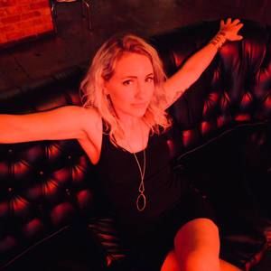 Meet your Posher, Erika